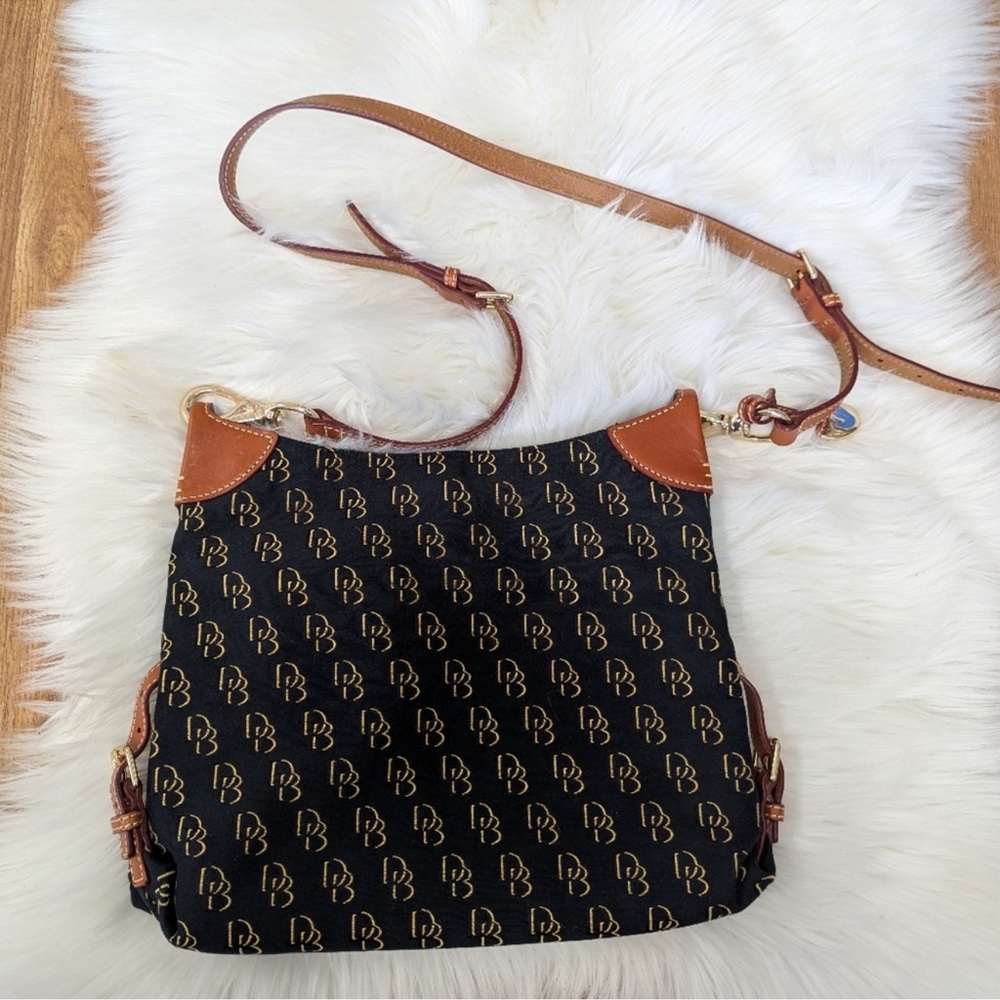 Dooney & Bourke Gretta Black Hobo Handbag ( see photos & description) - Picture 4 of 10